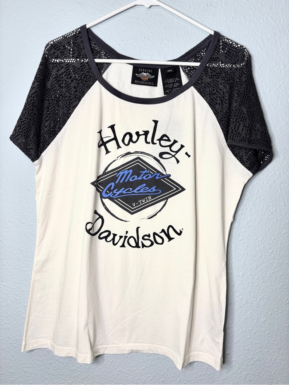 Harley Davidson NWT Mesh Lace Sleeve White Graphic Tee V-Twin L
